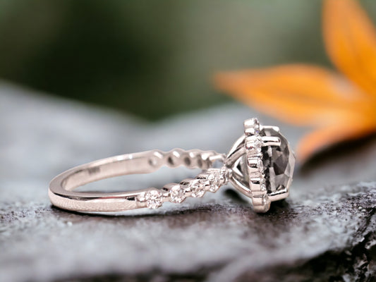 Jubili Round Diamond Ring in Fine Gold for Lasting Beauty