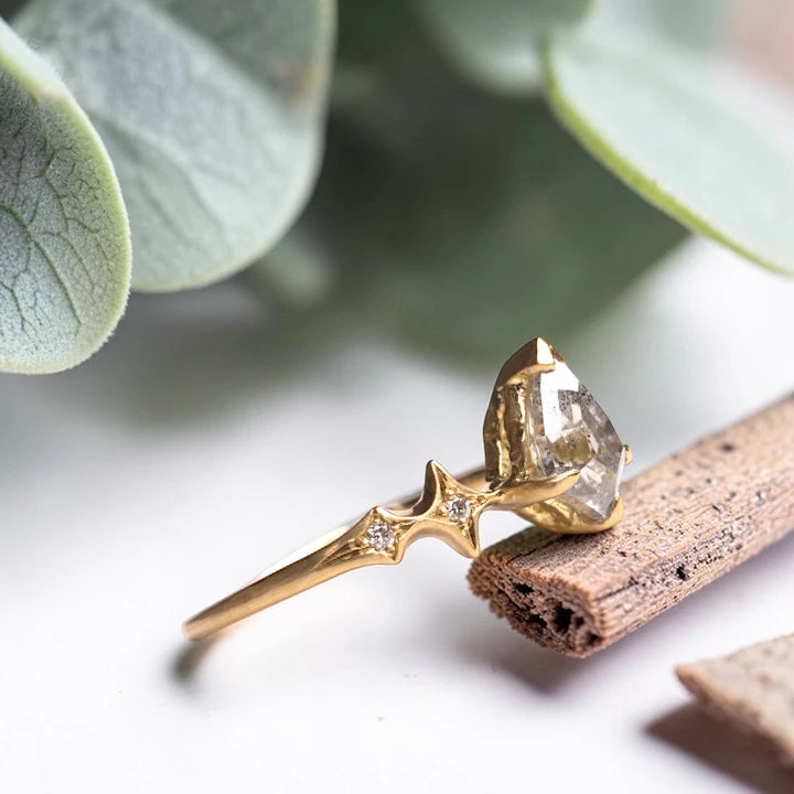 Kite Shaped Salt and Pepper Diamond Ring with Rose Cut