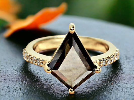 Minimalist Transparent Diamond Ring – Modern Gold Engagement Ring for Women