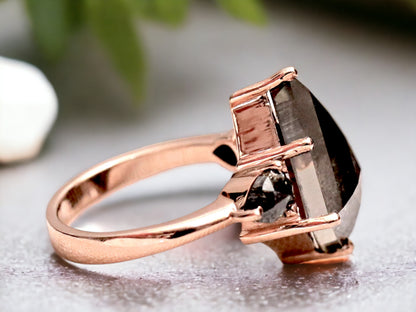 Kite Shape Diamond Ring with Natural Salt and Pepper Diamond