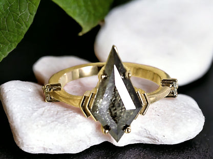 Elongated Kite Diamond Engagement Ring in Minimal Gold