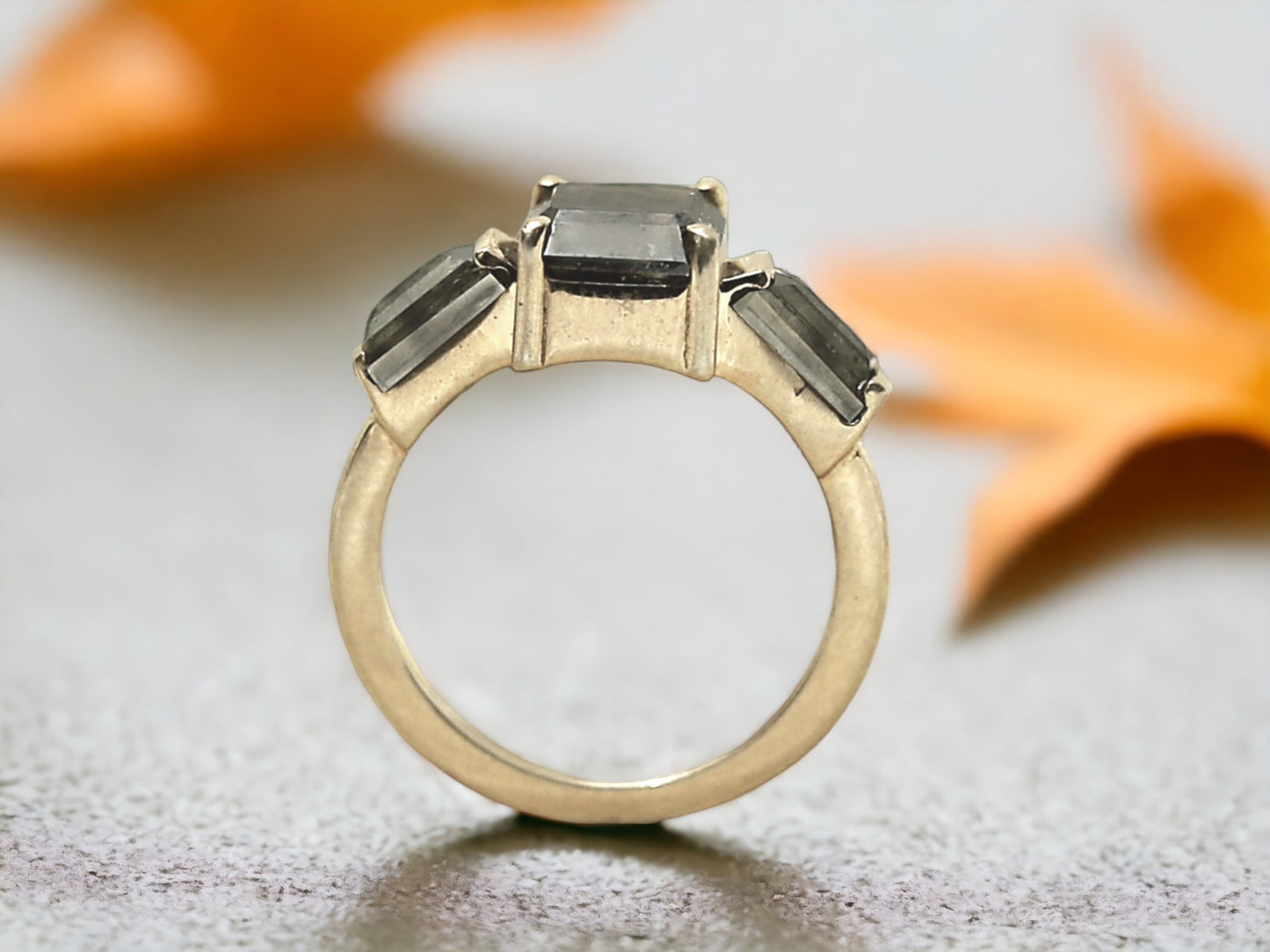 Princess Cut Diamond Ring – Classic Square Engagement Ring in Solid Gold