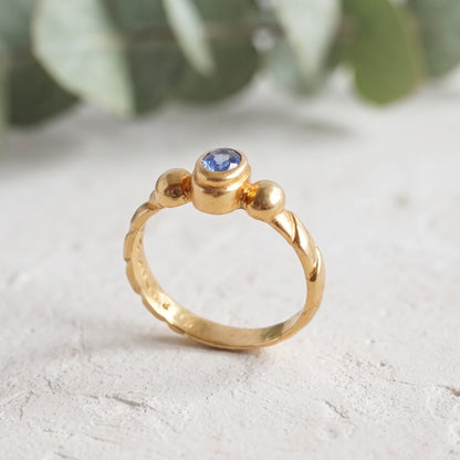 Oval Sapphire Ring 6 × 4.5 mm Handmade Jewelry