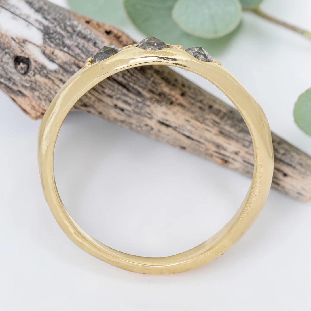 Salt & Pepper Diamond Ring – Rose Cut Bezel Minimalist Statement Ring