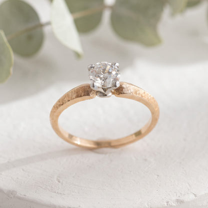 0.60Ct Round Lab Grown Diamond Ring