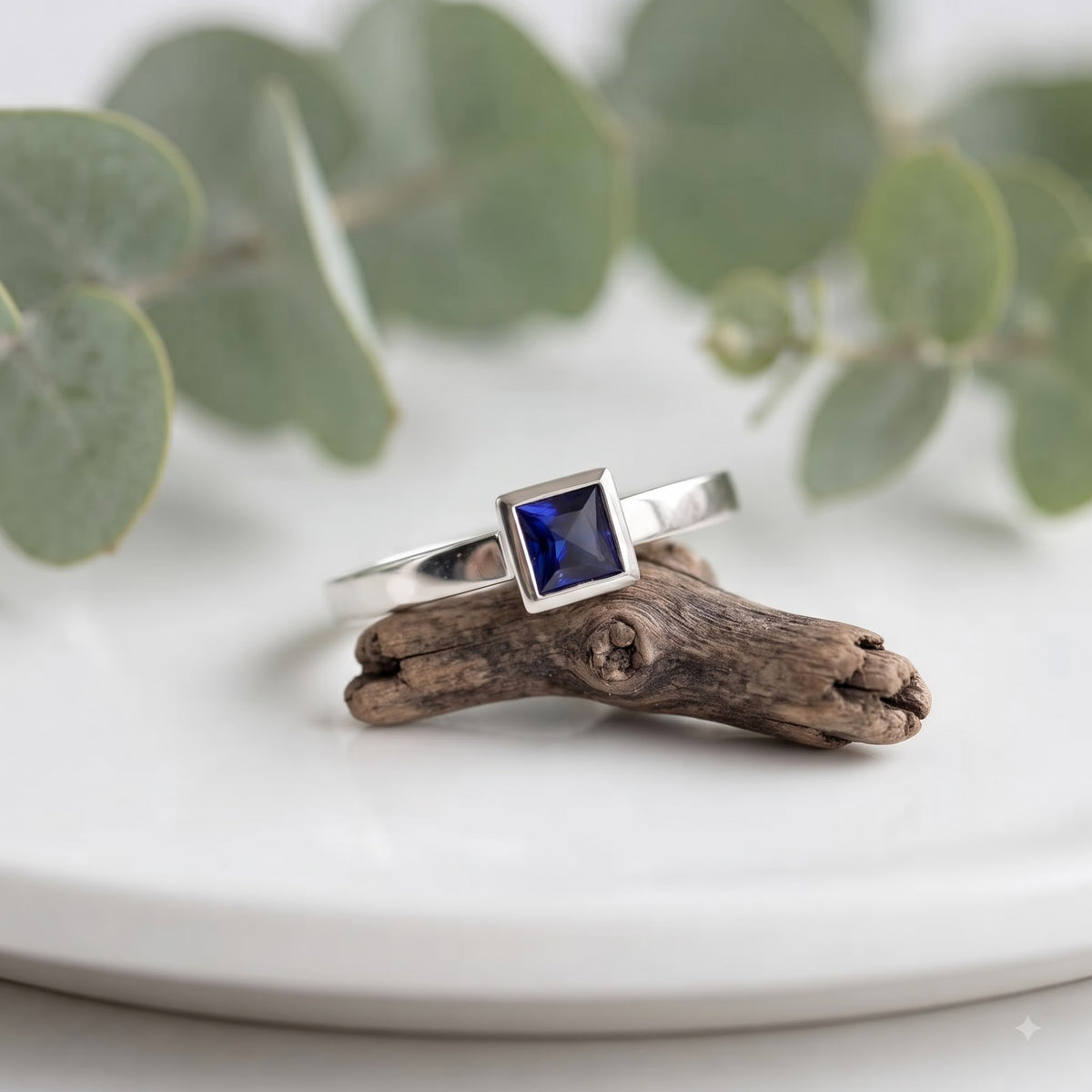 Dark Blue Princess Cut Sapphire Ring