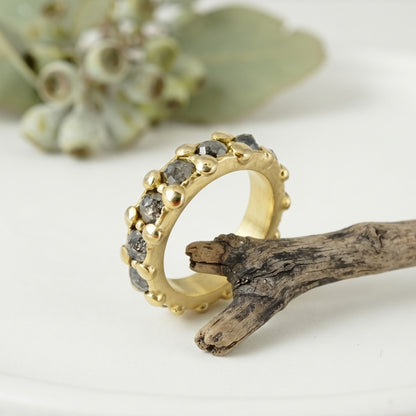 Natural Salt and Pepper Diamond Beaded Gold Band