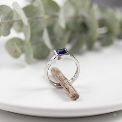 Dark Blue Princess Cut Sapphire Ring