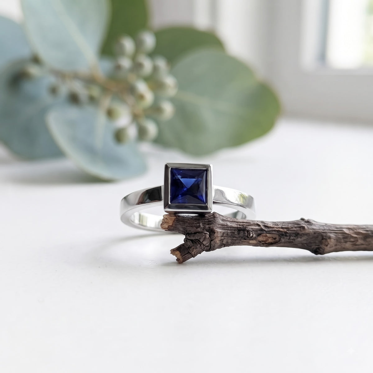 Dark Blue Princess Cut Sapphire Ring