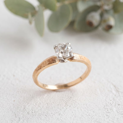 0.60Ct Round Lab Grown Diamond Ring