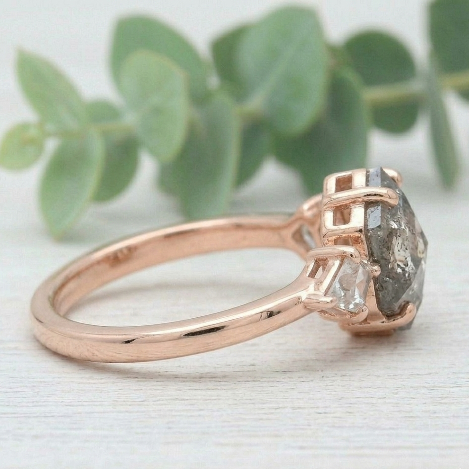 Hexagon Salt and Pepper Diamond Ring featuring a 1.51 CT natural salt and pepper hexagon cut diamond with galaxy-like inclusions, accented by kite-shaped diamond side stones in a modern geometric design with a straight 1.80 mm band in fine gold.