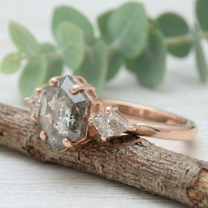 Hexagon Salt and Pepper Diamond Ring featuring a 1.51 CT natural salt and pepper hexagon cut diamond with galaxy-like inclusions, accented by kite-shaped diamond side stones in a modern geometric design with a straight 1.80 mm band in fine gold.