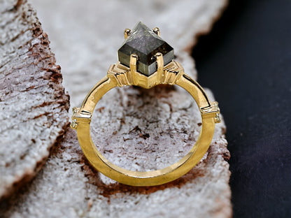 Kite Salt and Pepper Diamond Engagement Ring featuring a 2.50 CT natural grey kite cut diamond with organic inclusions, accented by round diamond side stones in a minimal geometric design with a reverse tapered 1.90 mm band, created as an alternative engagement ring.